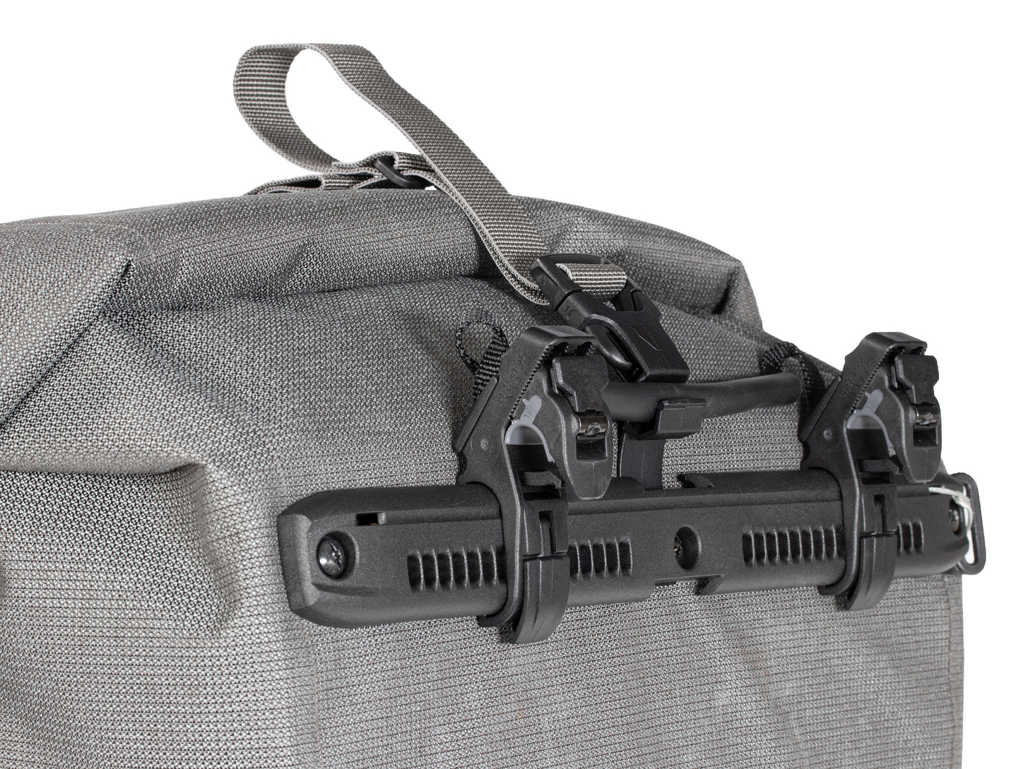 QL2.2 Mounting Hooks