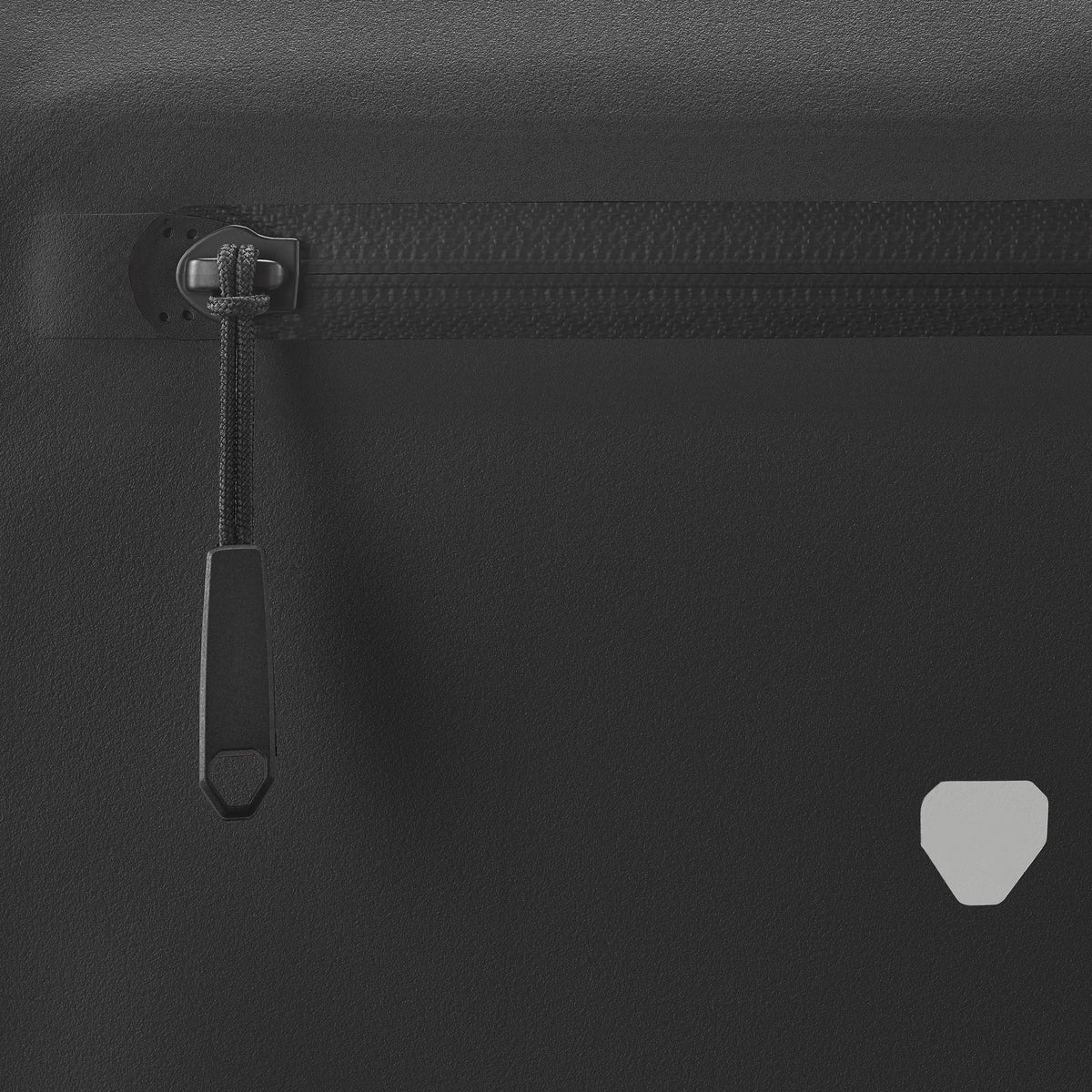 BACK-ROLLER 20L avec pochette à glissière